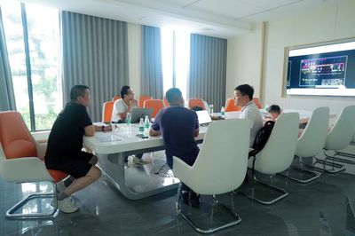 近日多家油墨、新材料和高科技類客戶,齊聚湖北瑯菱隨州基地現(xiàn)場(chǎng)實(shí)地考察!